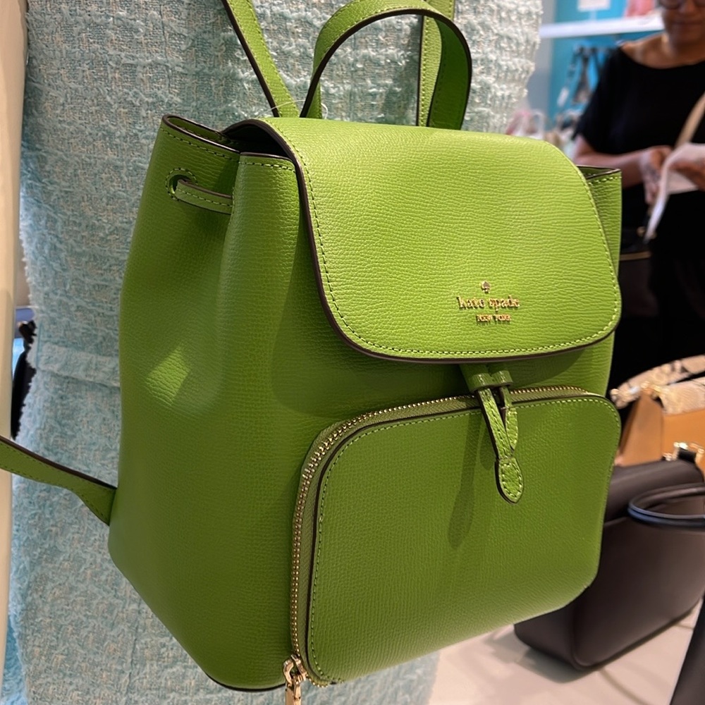 Kate Spade Kristi Medium Flap Backpack
Turtle Green
NWT - Picture 8 of 16